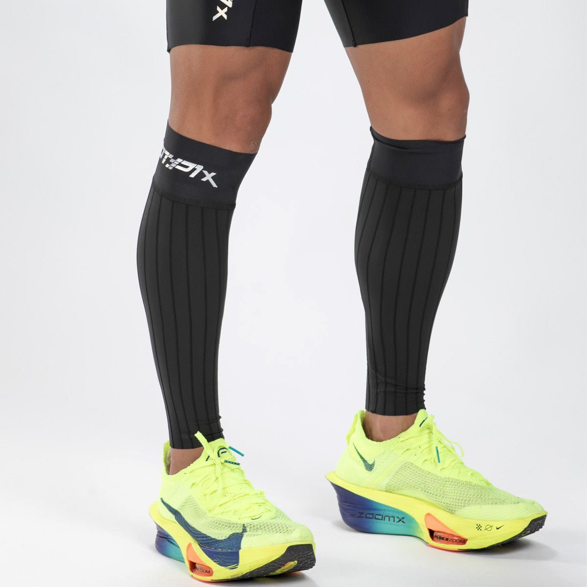 Zoot Sports CALF SLEEVES Unisex Ultra P1x Aero Calf Sleeve - Hyperblack