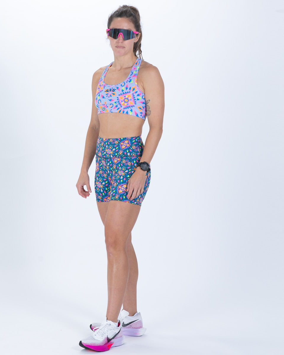 Zoot Sports RUN BOTTOMS Women's Ltd Run 4" Pulse High-Rise Short - Kaleidoscope