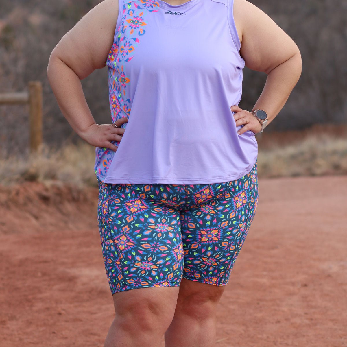Zoot Sports RUN BOTTOMS Women's Ltd Run Athena 8" Pulse Short - Kaleidoscope