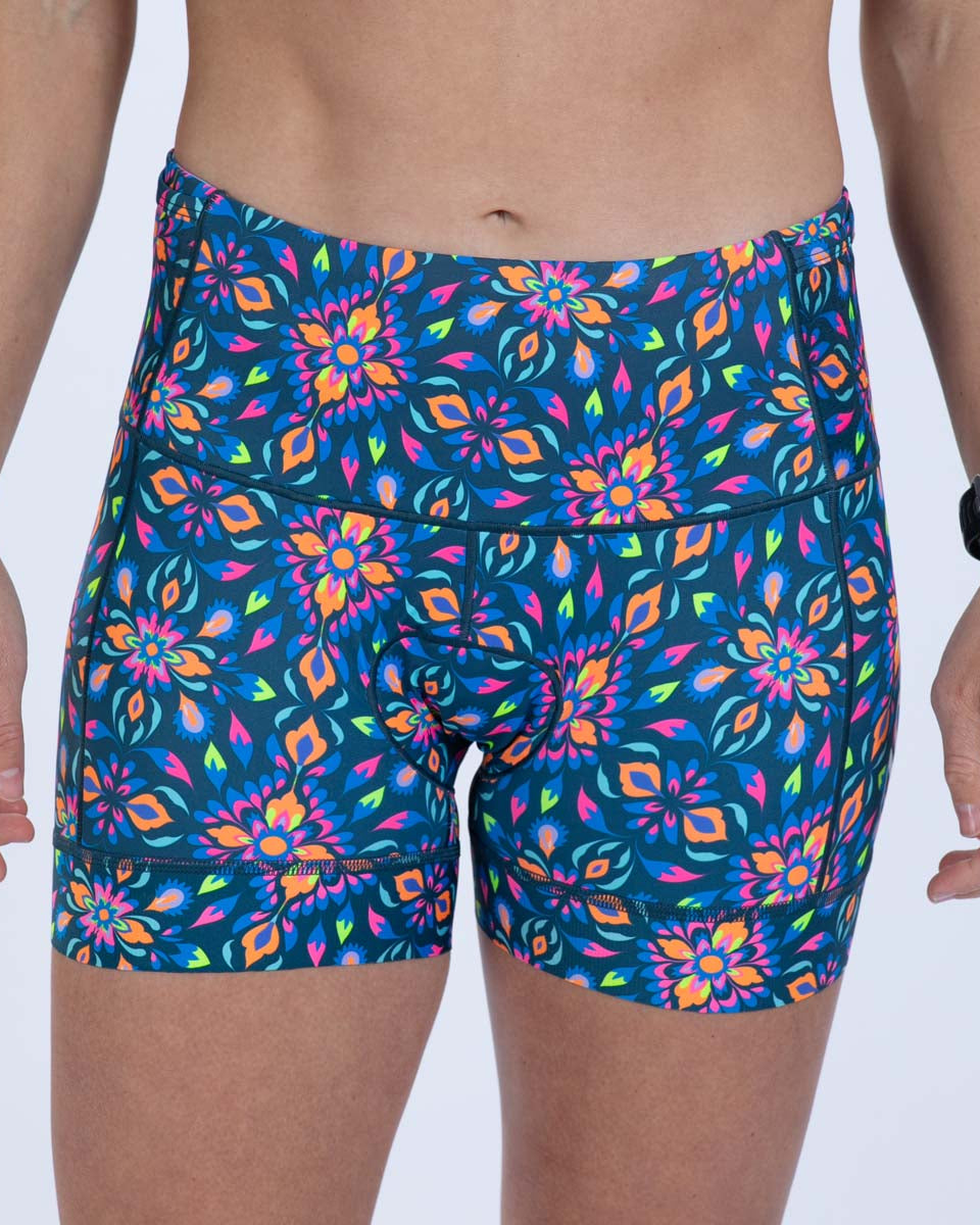 Zoot Sports TRI SHORTS Women's Ltd Tri 4" Short - Kaleidoscope