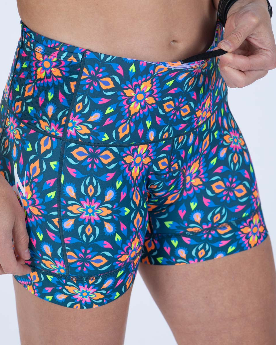 Zoot Sports TRI SHORTS Women's Ltd Tri 4" Short - Kaleidoscope