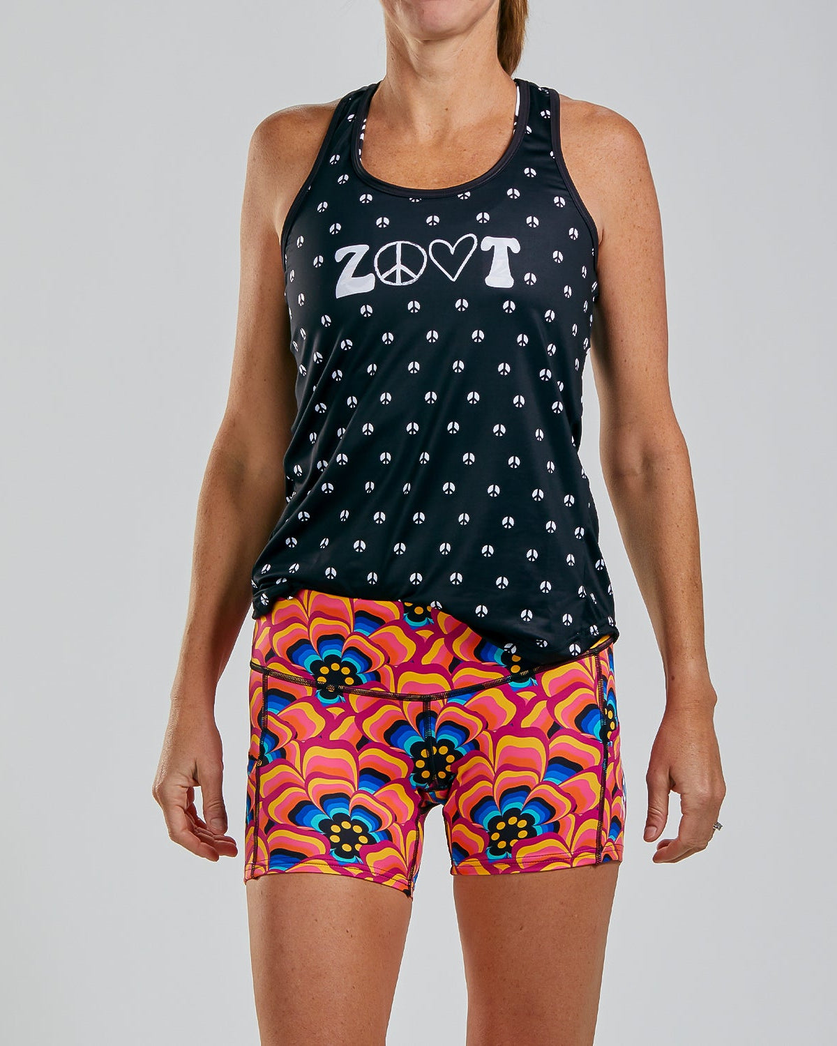 Zoot Sports Womens LTD Run Pulse Short - Tri Love