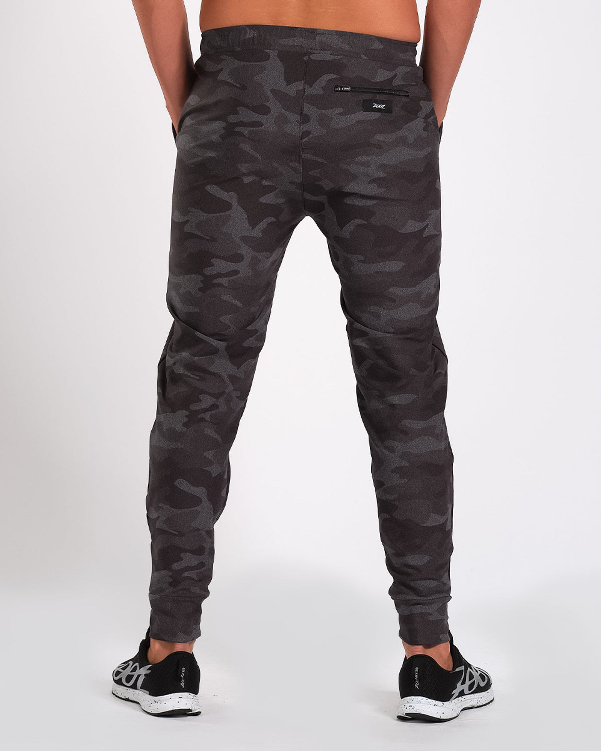 Zoot Sports Run Bottoms Mens LTD Run Heather Grey Jogger Camo