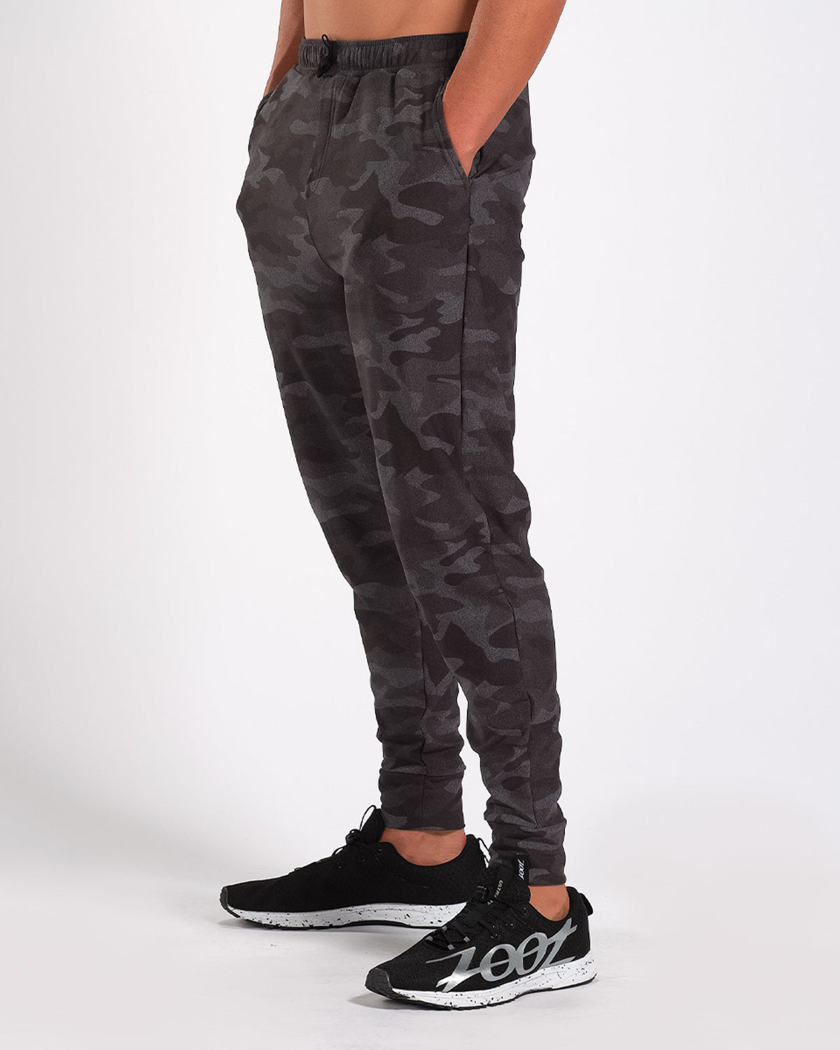 Zoot Sports Run Bottoms Mens LTD Run Heather Grey Jogger Camo