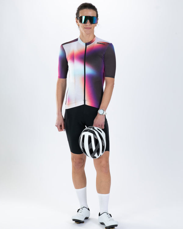 Zoot women's Elite Cycle Aero Jersey in the Sonic Shift design