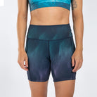 Zoot Sports RUN BOTTOMS Women's Ltd Run 6" Pulse High-Rise Short - La Plage