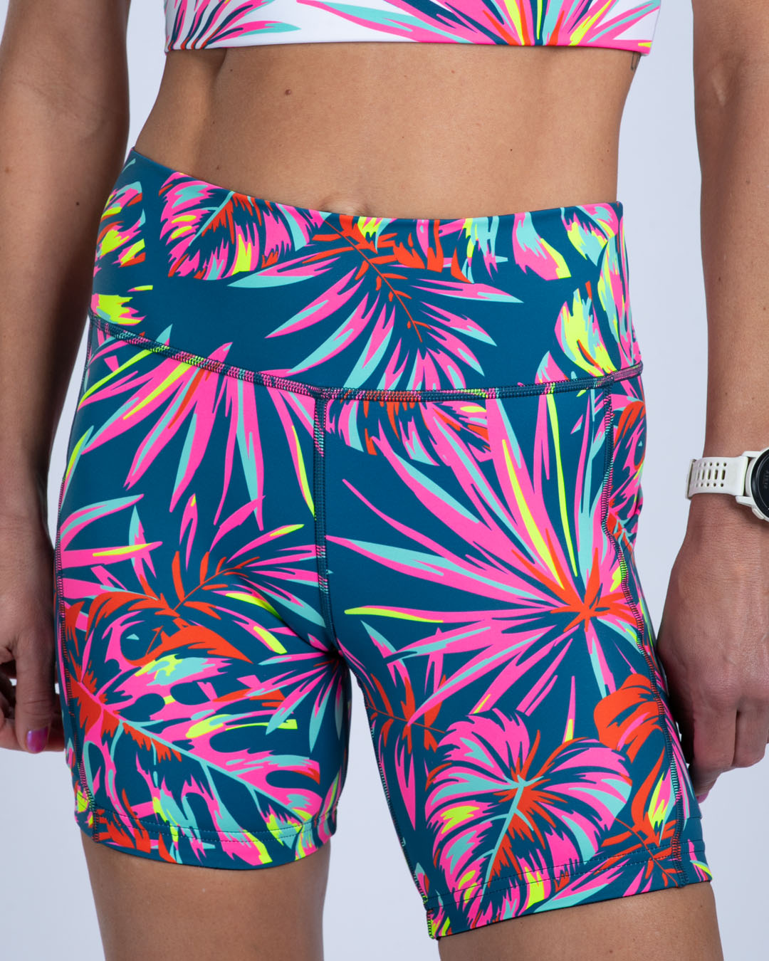 Zoot Sports RUN SHORTS 6" INSEAM Women's Ltd Run 6" Pulse High-Rise Short - Island Original